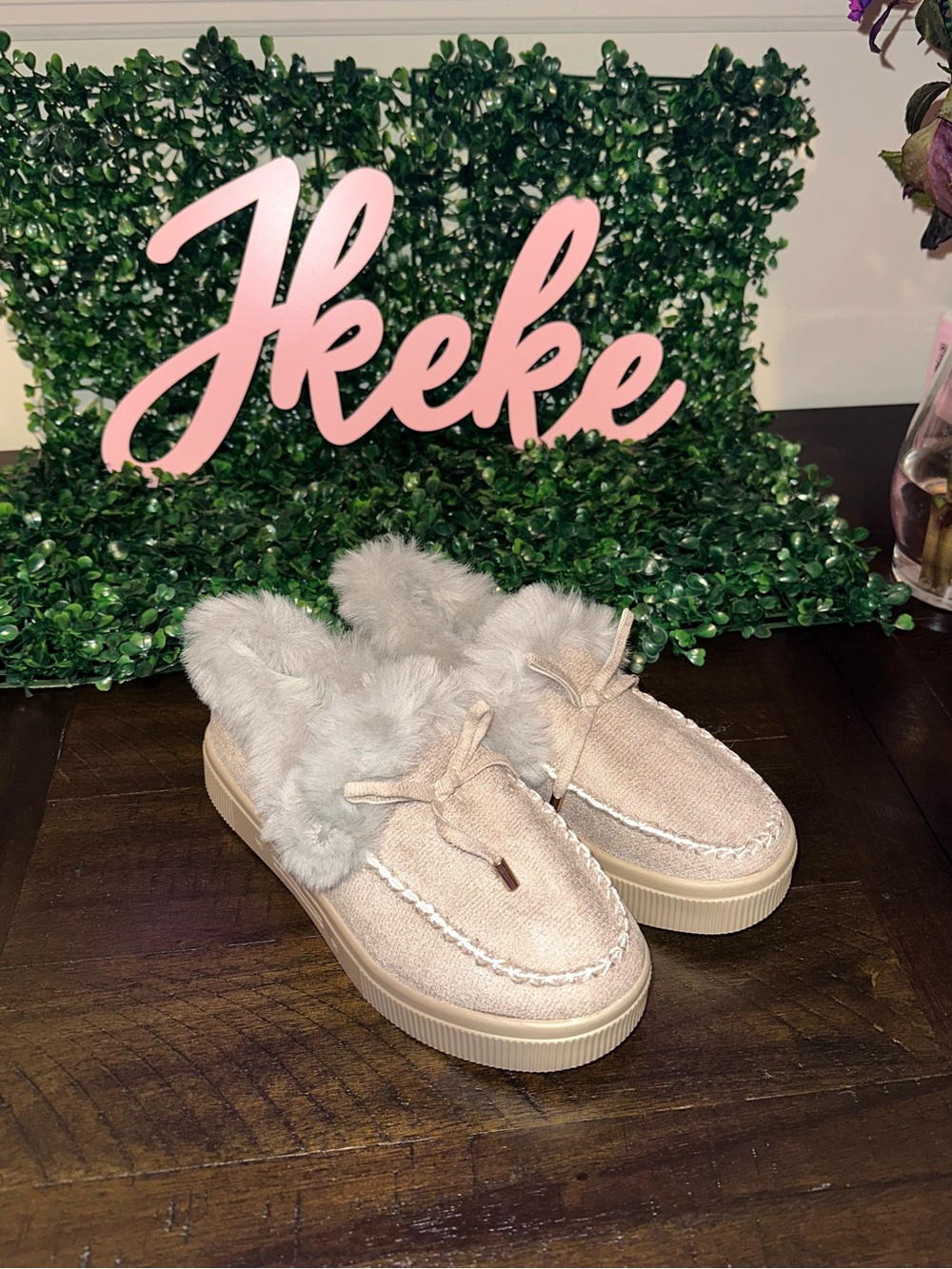 Grey Fur-Lined Women's Loafers/Moccasins sizes 6, 7, 7.5, 8, 9, 10